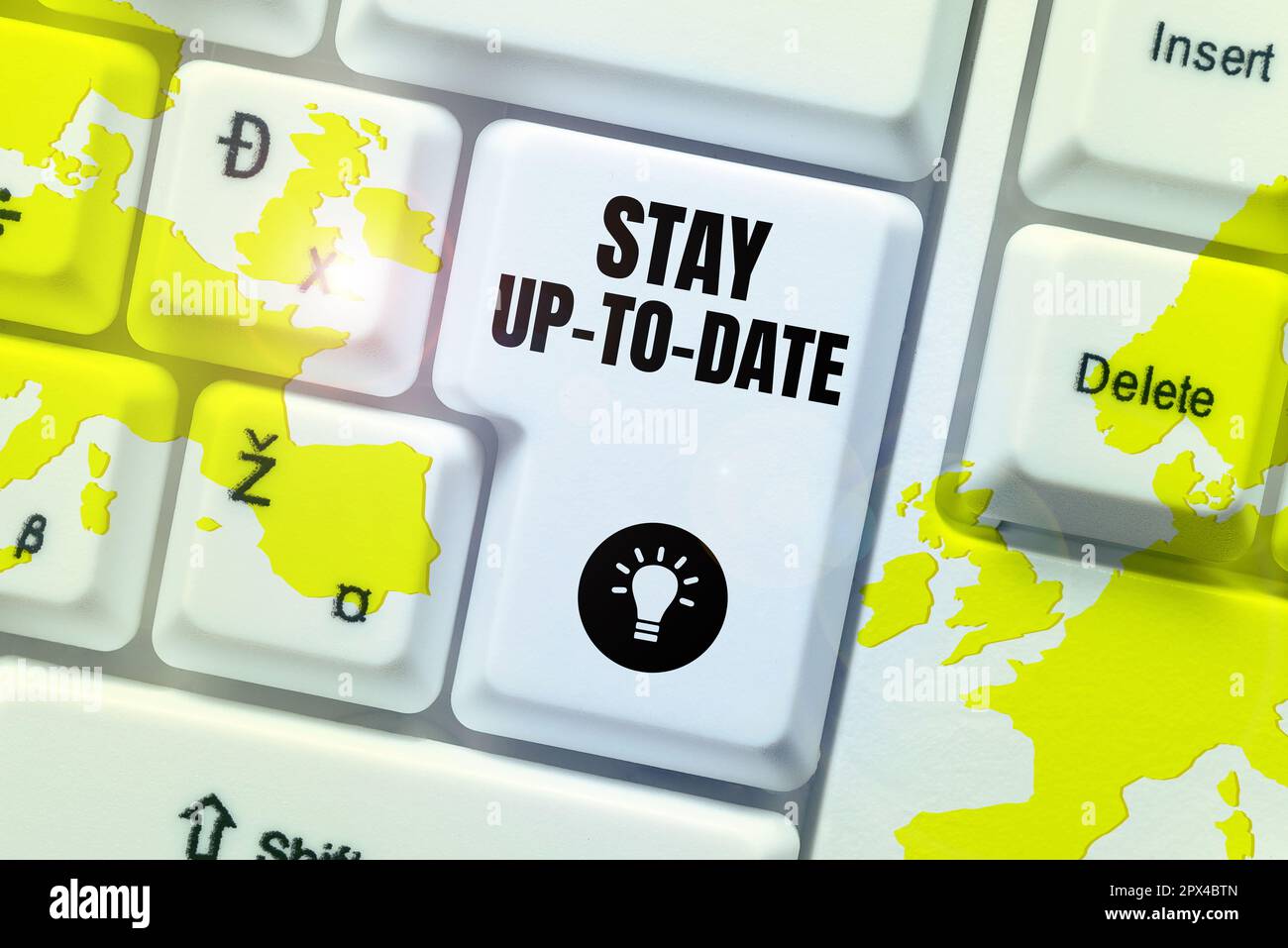 Scrittura a mano testo rimanere aggiornati, concetto di Internet conosce tutte le notizie più recenti e i cambiamenti in una situazione Foto Stock