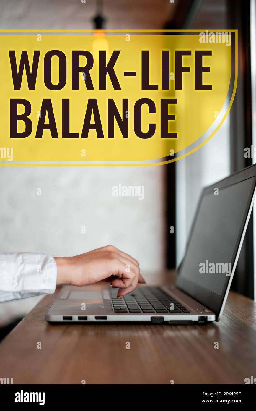 Scrittura che visualizza il testo lavoro l'equilibrio di vita, il tempo di concetto del Internet assegnato per il lavoro e gli aspetti della vita sono uguali Foto Stock