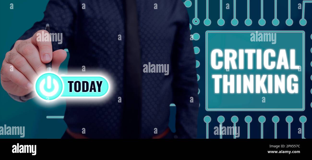 Scrittura a mano del testo pensiero critico, approccio aziendale sequenza di fasi di un progetto che richiede il tempo più lungo Foto Stock