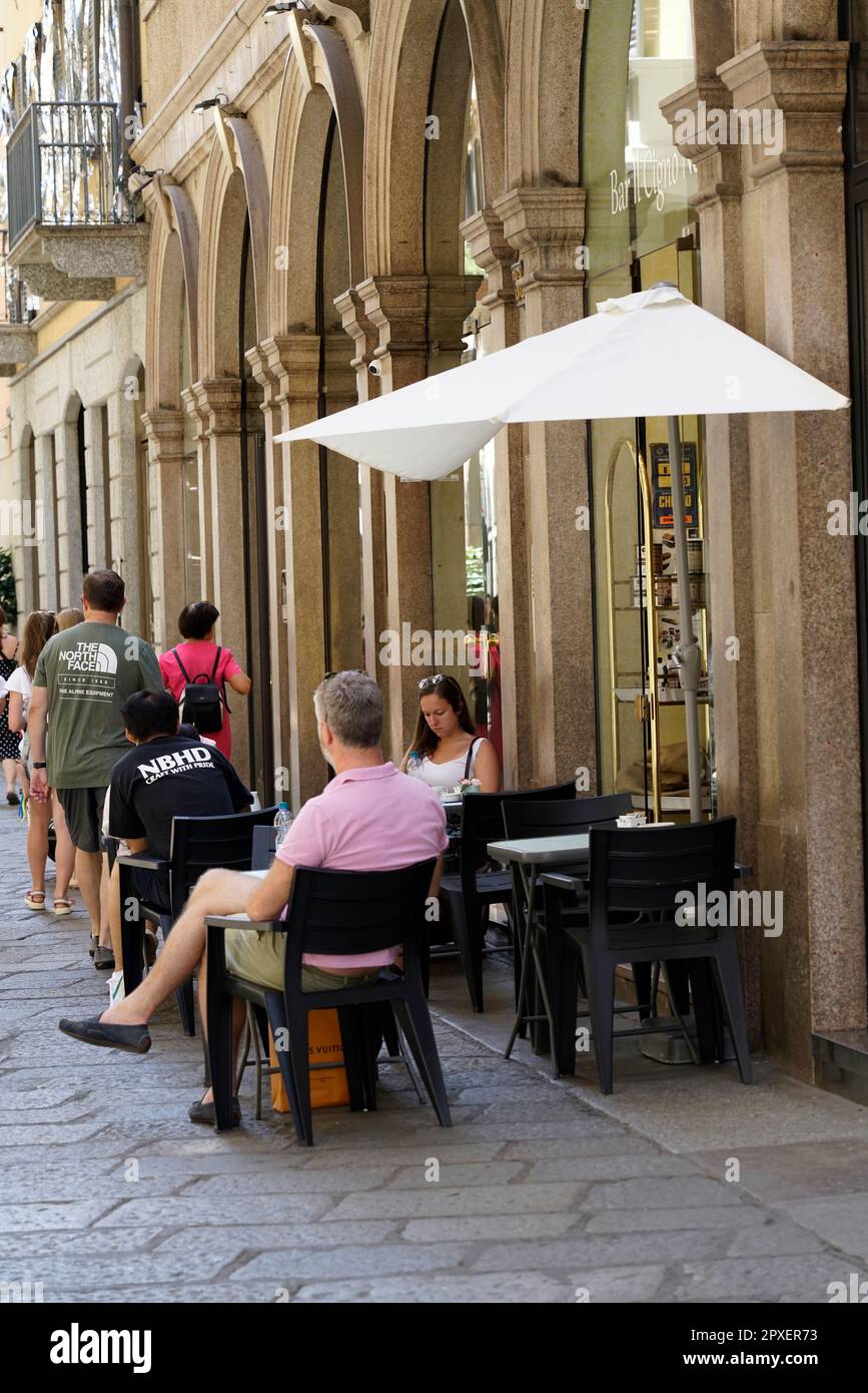 Via della Spiga, Milano, Lombaedy, Italia, Europa Foto Stock