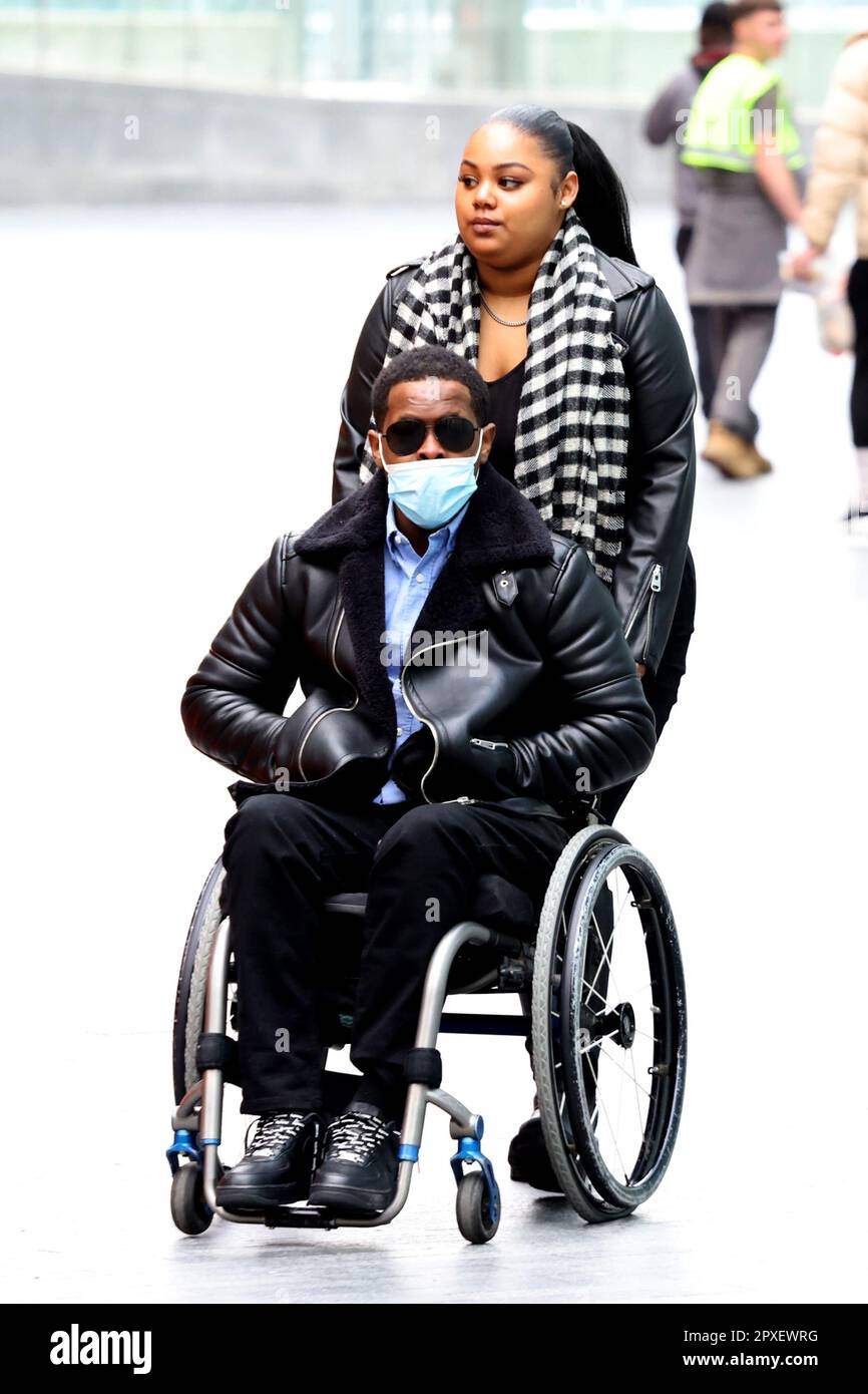 Jordan Walker-Brown, a Southwark Crown Court, Londra, dove l'ufficiale della polizia metropolitana Imran Mahmood è accusato di GBH per il caso di Walker-Brown, che è stato lasciato paralizzato dalla vita dopo essere stato colpito con un Taser nel 2020 durante un inseguimento della polizia. Data immagine: Martedì 2 maggio 2023. Foto Stock