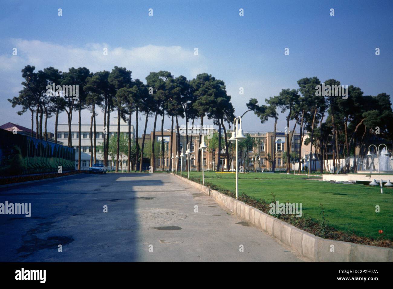 Campus e terreni dell'Università di Teheran Iran Foto Stock
