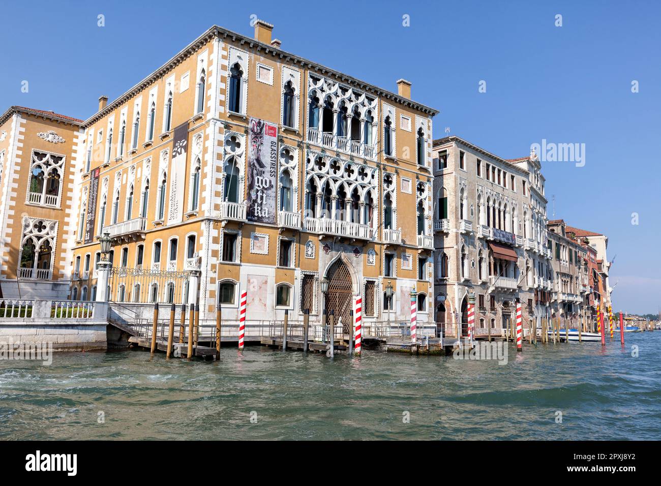 Palazzo cavalli-Franchetti, in stile gotico veneziano, sede dell'Istituto Veneto di Scienze, lettere ed Arti, San Marco, Canal grande, Venezia Foto Stock