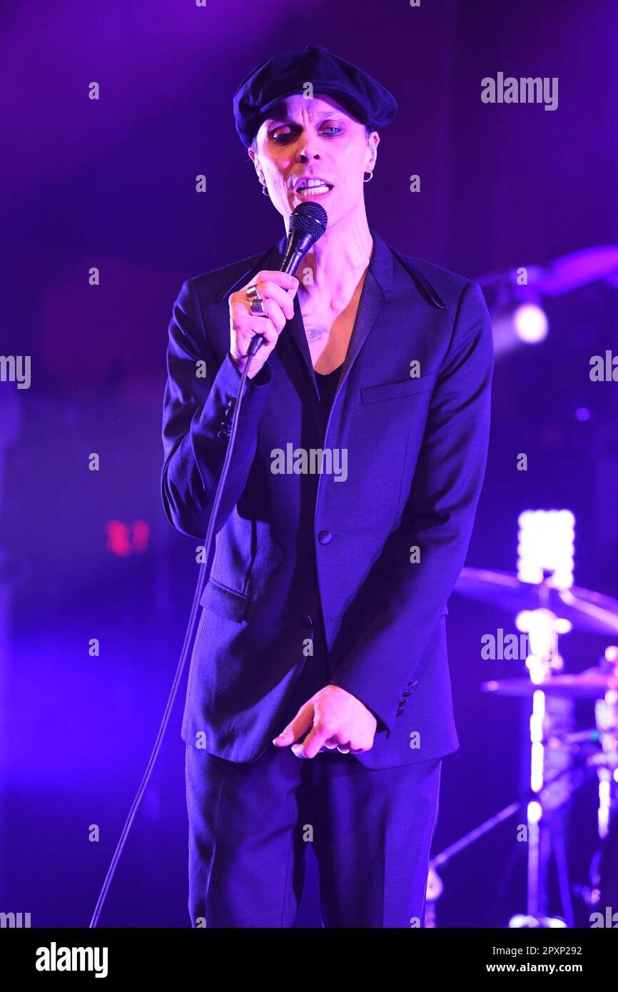 Fort Lauderdale, Florida, Stati Uniti. 01st maggio, 2023. Ville valo si esibisce durante il VV Neon Noir Tour al Revolution Live il 1 maggio 2023 a Fort Lauderdale, Florida. Credit: Mpi04/Media Punch/Alamy Live News Foto Stock
