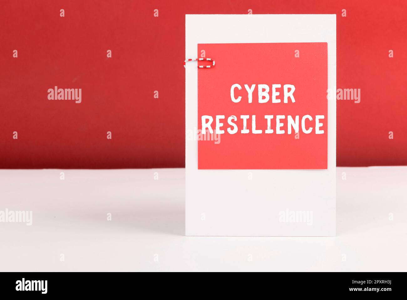 Didascalia concettuale Cyber Resilience, Word per misurare la capacità di un'azienda di gestire un attacco informatico Foto Stock