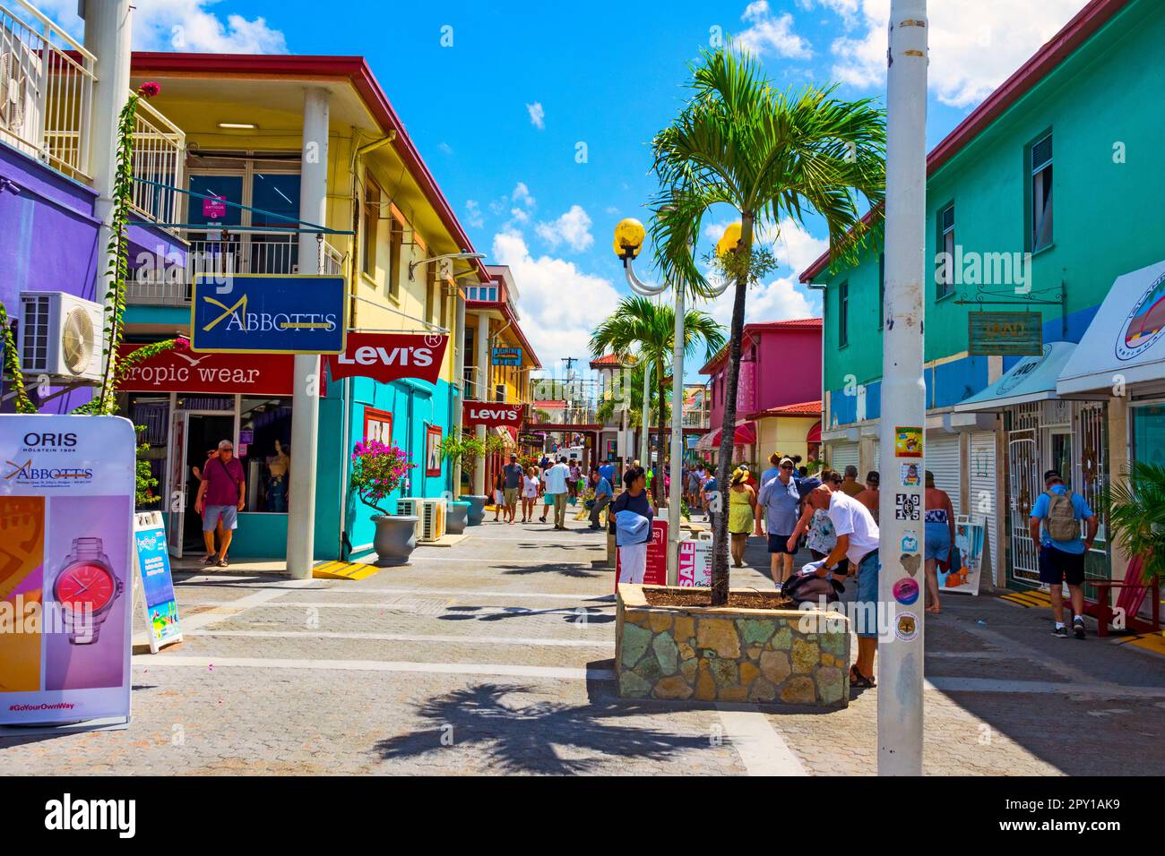 St. Saint Johns Antigua St John's è la capitale e il porto principale della nazione delle isole caraibiche di Antigua e Barbuda. La città è sede del Museo di Foto Stock St. Saint Johns Antigua St John's è la capitale e il porto principale della nazione delle isole caraibiche di Antigua e Barbuda. La città è sede del Museo di Foto Stock