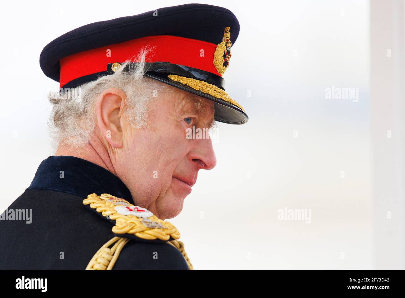 Sua Maestà il Re ispeziona la Parata del Sovrano del 200th alla Royal Military Academy di Sandhurst. Sua Maestà il Re ispeziona i 200th sovrani Foto Stock