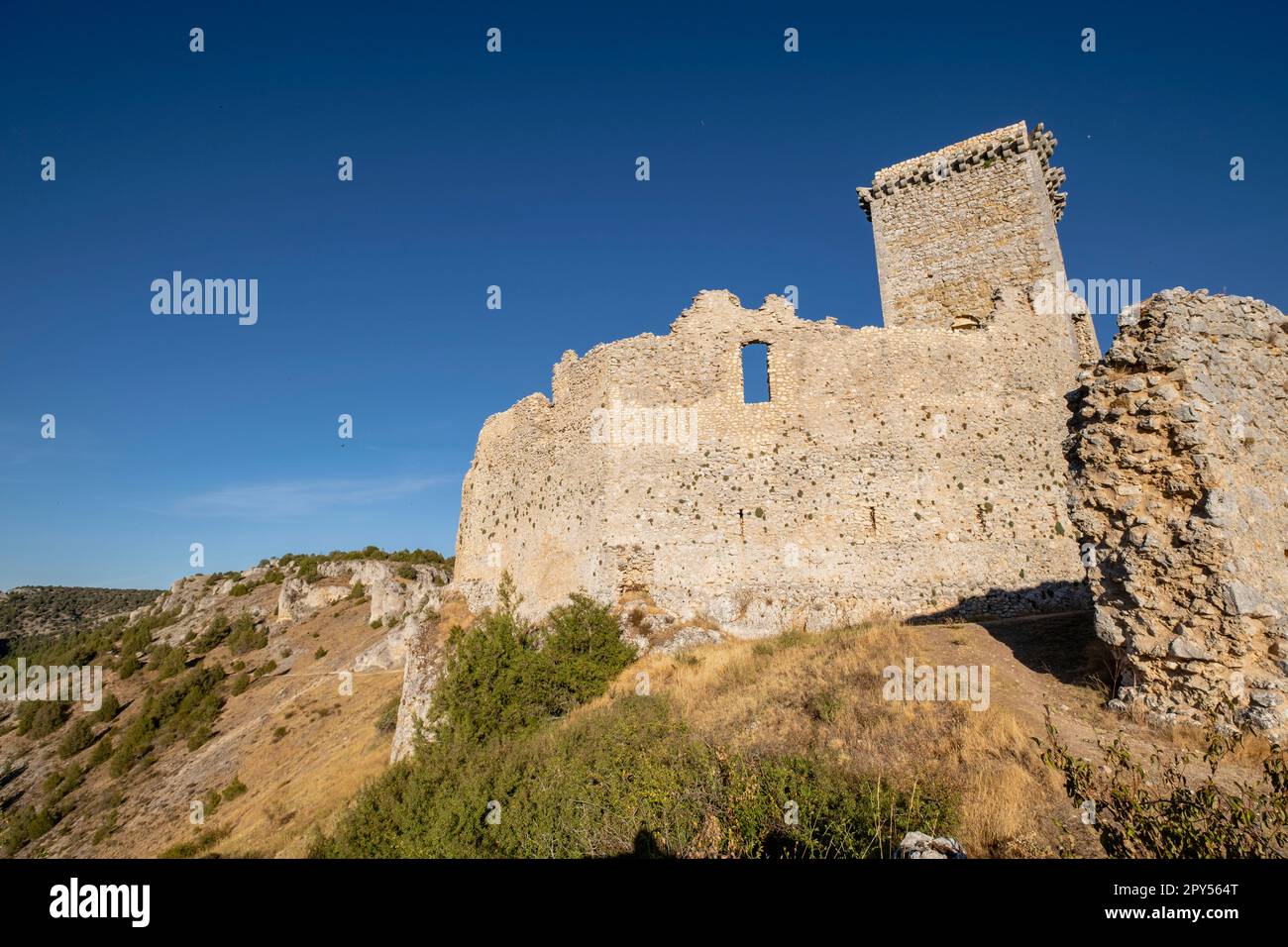 Castillo de Ucero, perteneció a la orden del Temple, Siglos XIII y XIV, Soria, Comunidad Autónoma de Castilla, Spagna, Europa Foto Stock