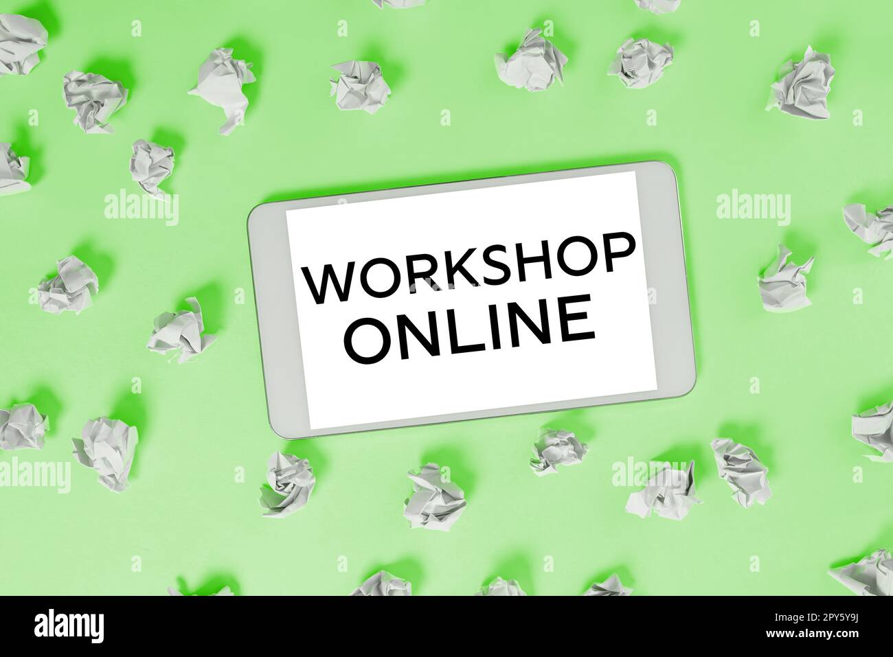 Manuale di testo Workshop online. Sala panoramica aziendale o edificio in cui vengono fabbricati i prodotti riparati Foto Stock