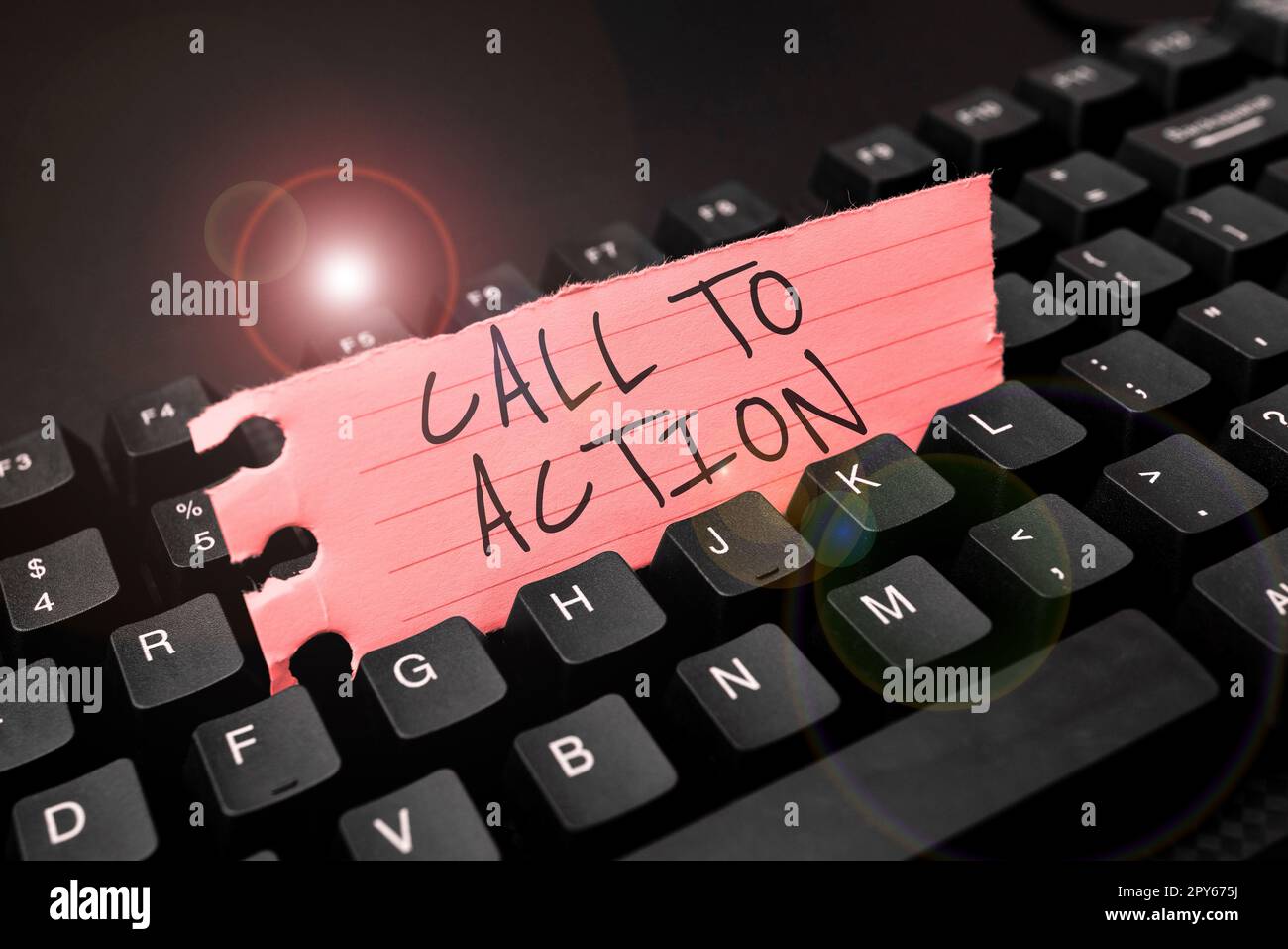 Ispirazione che mostra il segno Call to Action. Panoramica aziendale incoraggiare il passaggio alle decisioni per portare avanti una strategia di successo Foto Stock