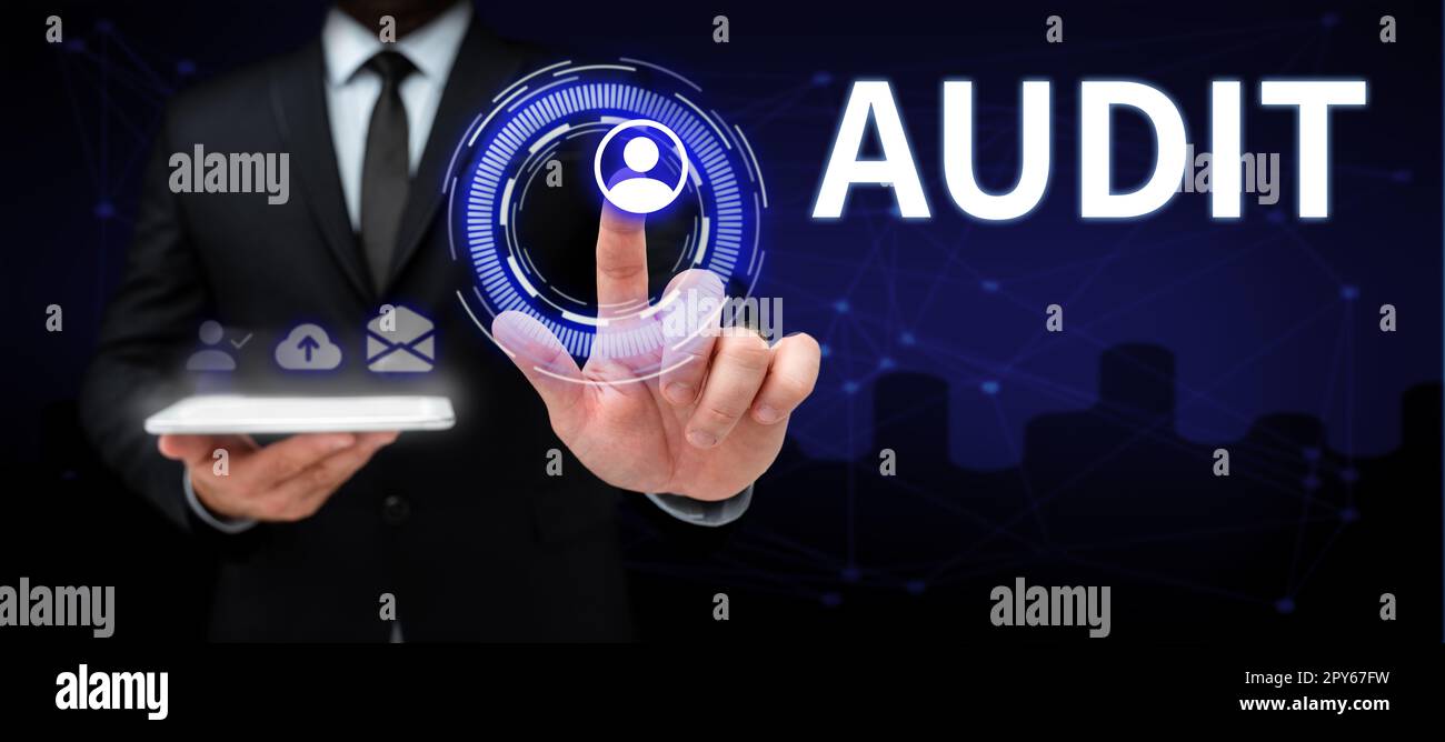 Scrittura visualizzazione testo Audit. Parola per una valutazione dello stato finanziario completo di un'attività aziendale Foto Stock