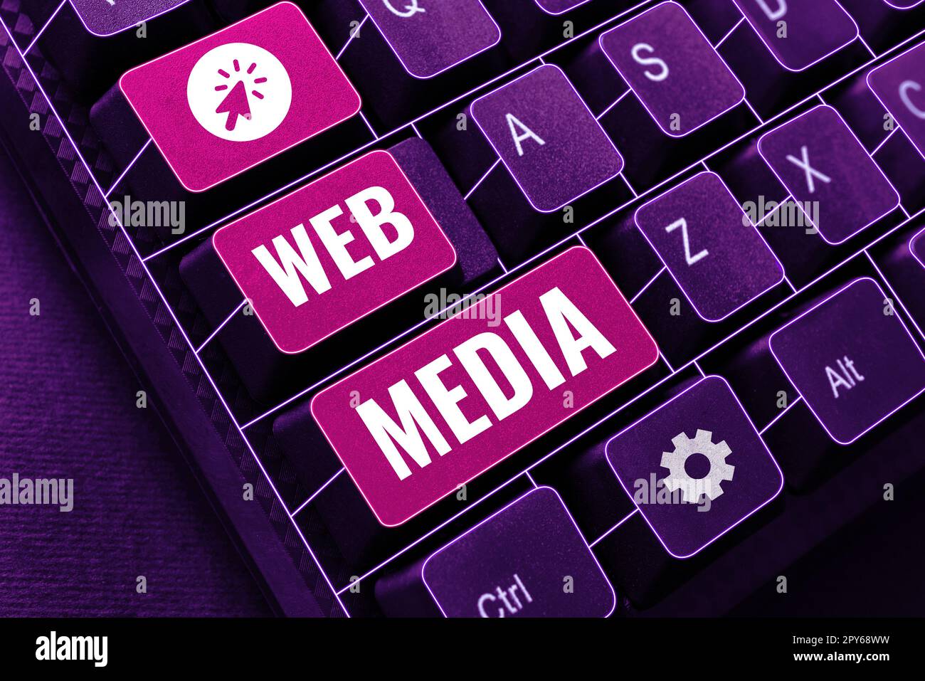 Didascalia di testo con Web Media. Le forme concettuali di comunicazione audio e visiva presentate sul web Foto Stock