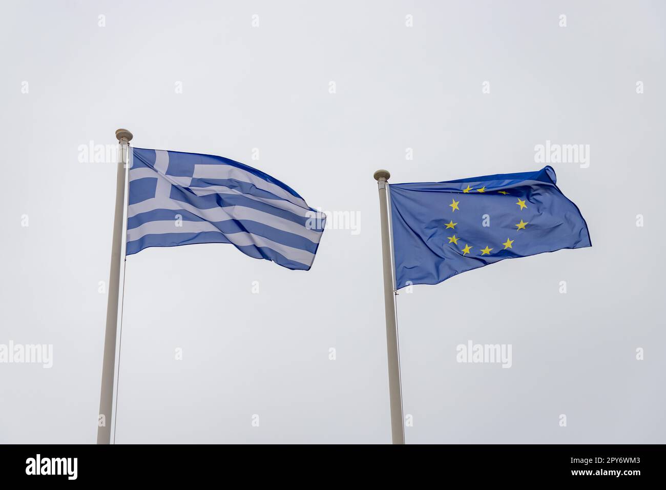 Bandiere della Grecia e dell'Unione europea Foto Stock
