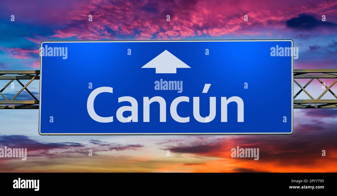 Indicazioni stradali per la città di Cancun Foto Stock