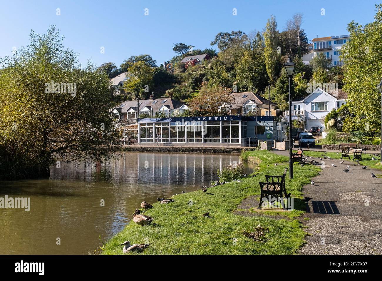 Il Lakeside Restaurant Cafe nel Trenance Park a Newquay in Cornovaglia nel Regno Unito. Foto Stock