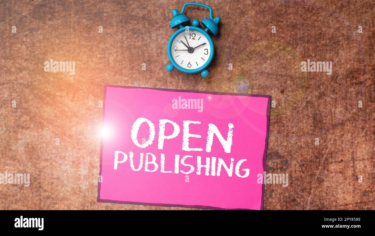 Ispirazione che mostra il segno Open Publishing. Accesso concettuale online a molti libri di pubblico dominio e fuori stampa Foto Stock