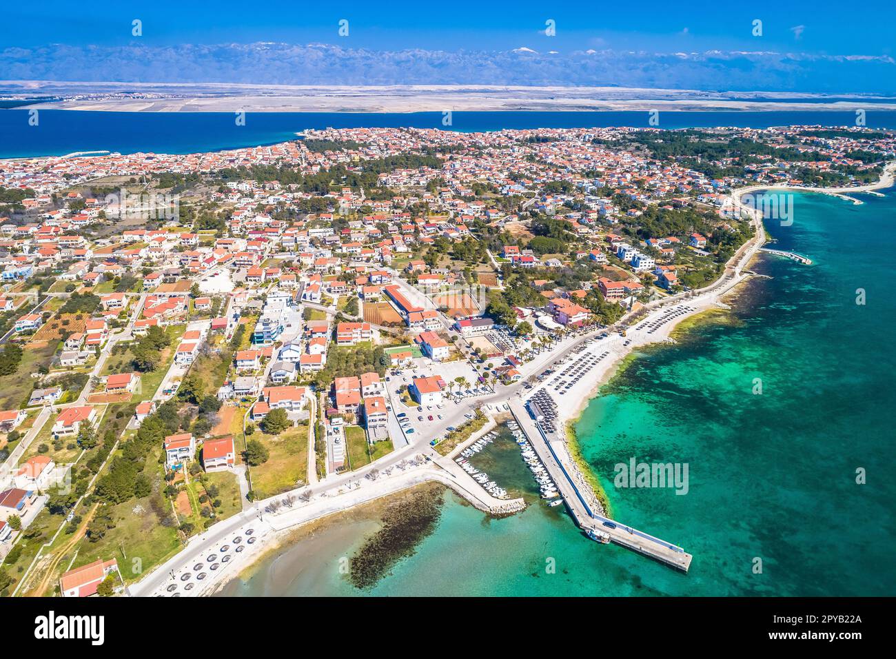 Vista panoramica aerea dell'arcipelago dell'isola di Vir Foto Stock