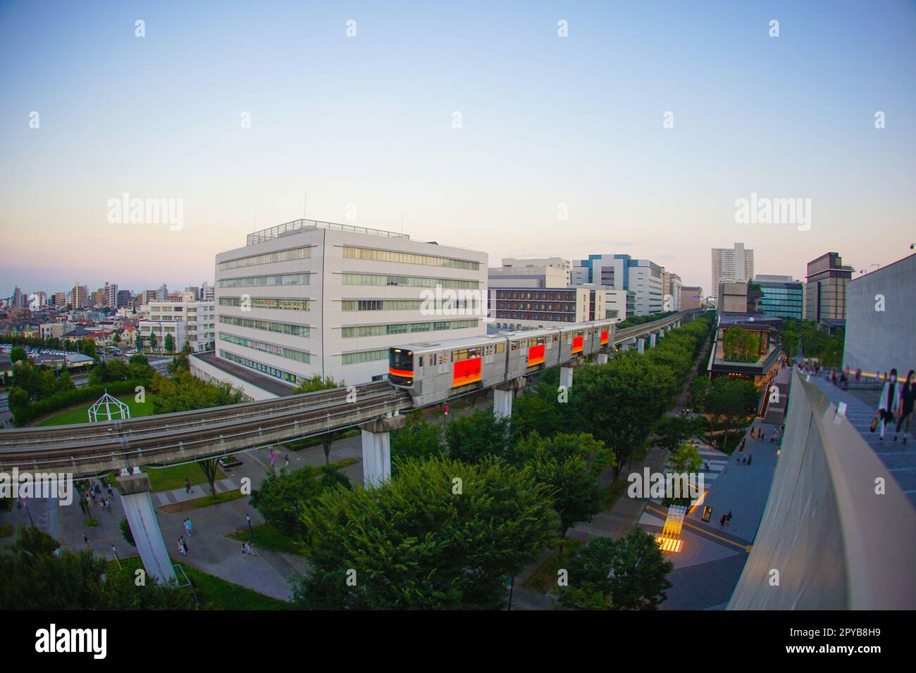 Monorotaia di Tama che gestisce la città di Tachikawa Foto Stock