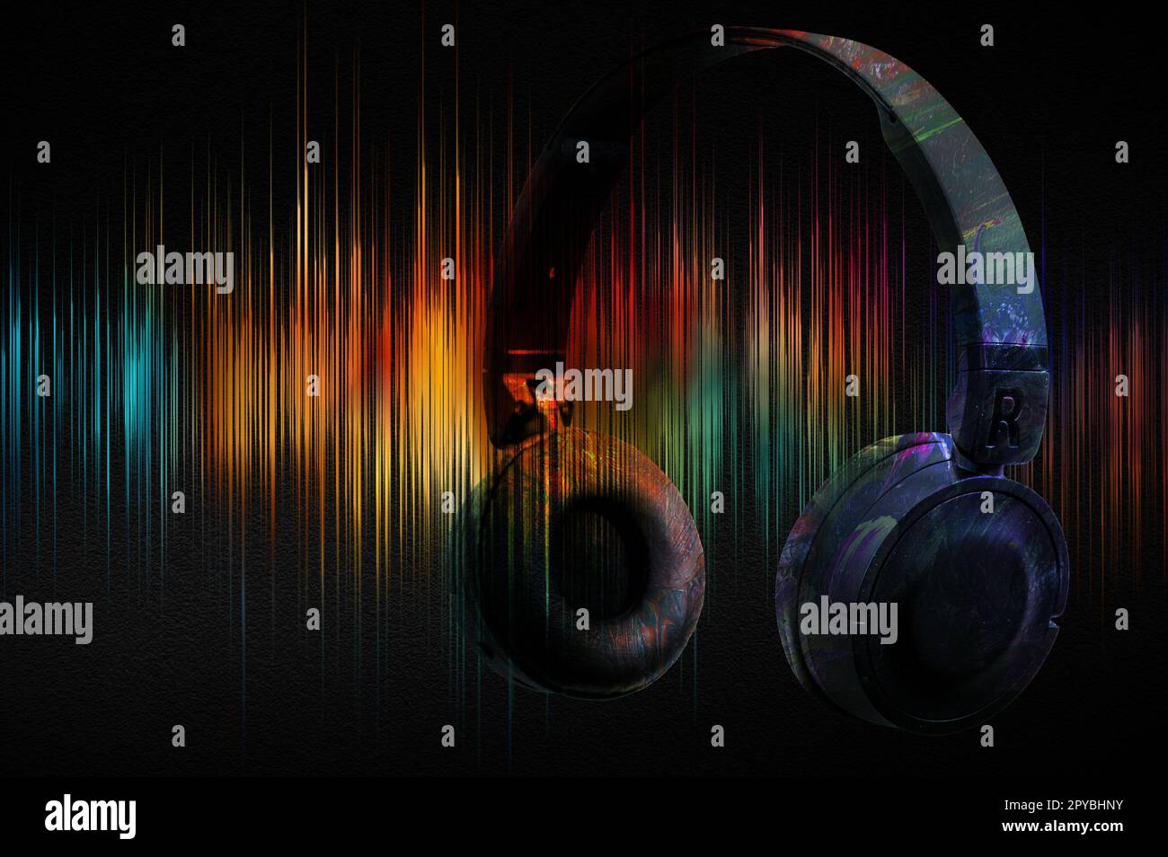 Cuffie musicali sullo sfondo dell'onda sonora con colori spettrali. Immagine astratta dell'equalizzatore musicale. Foto Stock
