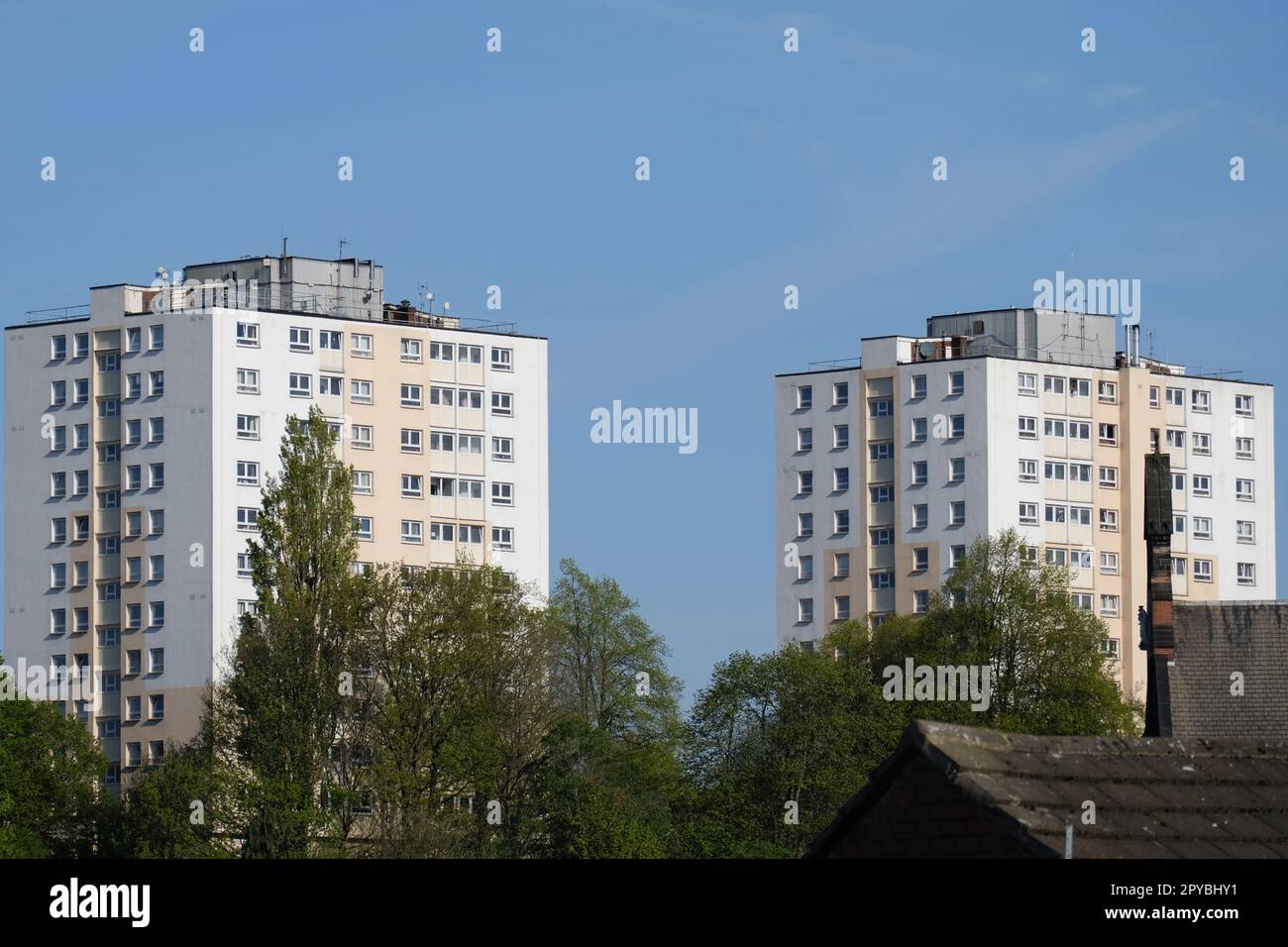 Appartamenti torre blocchi in Stockport con rivestimento visibile all'esterno Foto Stock