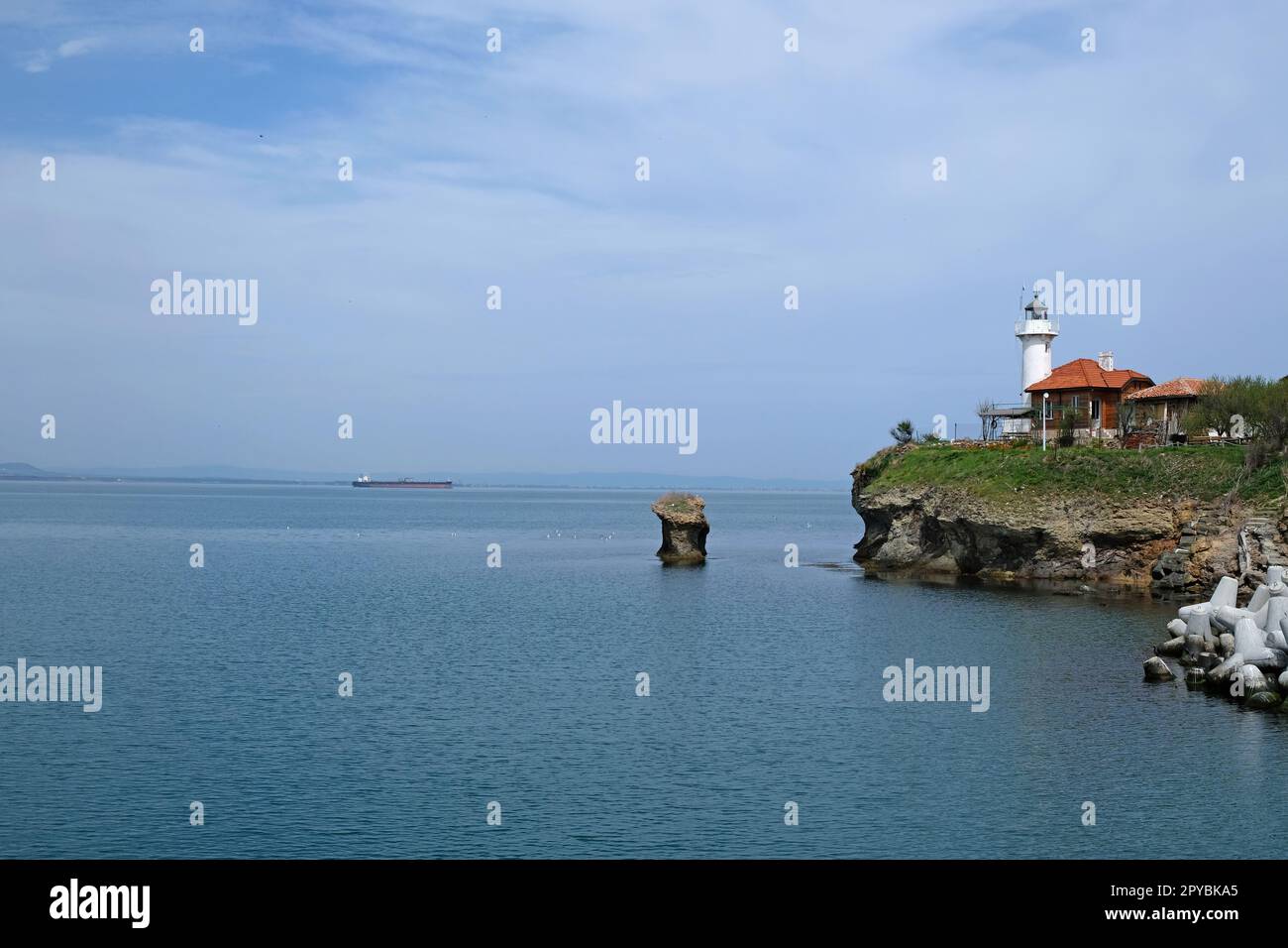 Vista sull'isola di St. Anastasia, Bulgaria Foto Stock