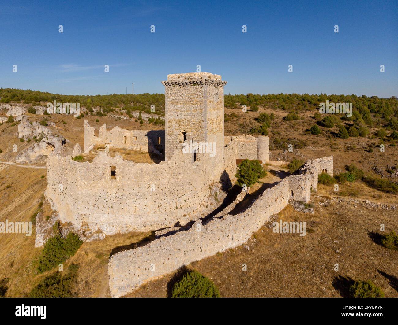 Castillo de Ucero, perteneció a la orden del Temple, Siglos XIII y XIV, Soria, Comunidad Autónoma de Castilla, Spagna, Europa Foto Stock