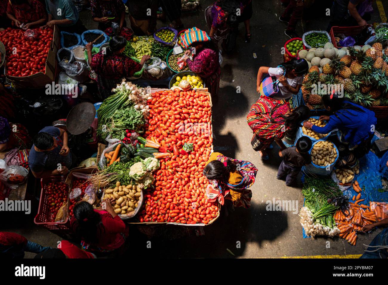 mercado tradicional, Chichicastenango, Quiché, Guatemala, America Centrale Foto Stock