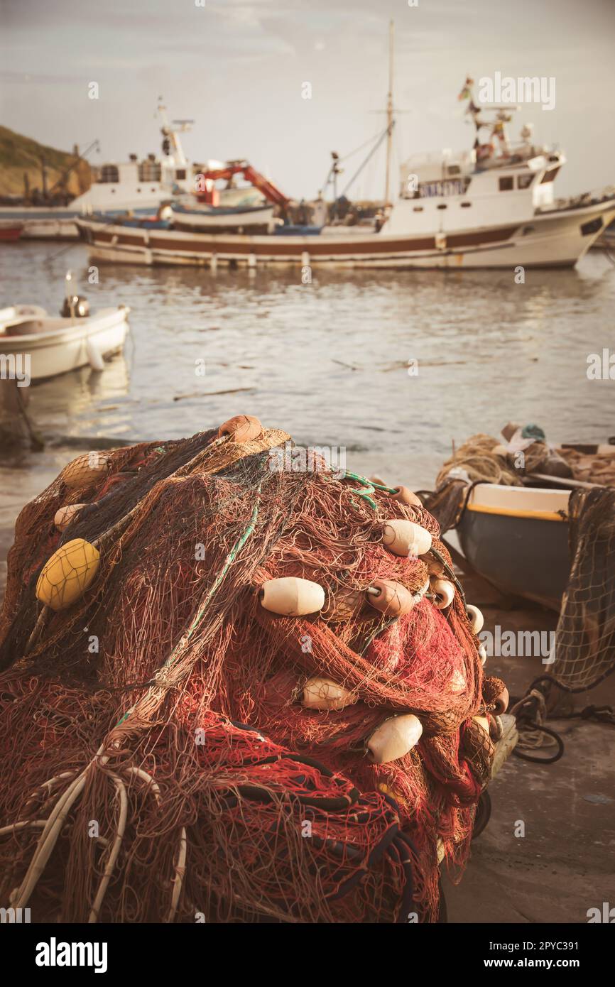 Reti da pesca, Marina Corricella sull'isola di Procida, Golfo di Napoli, Italia. Foto Stock