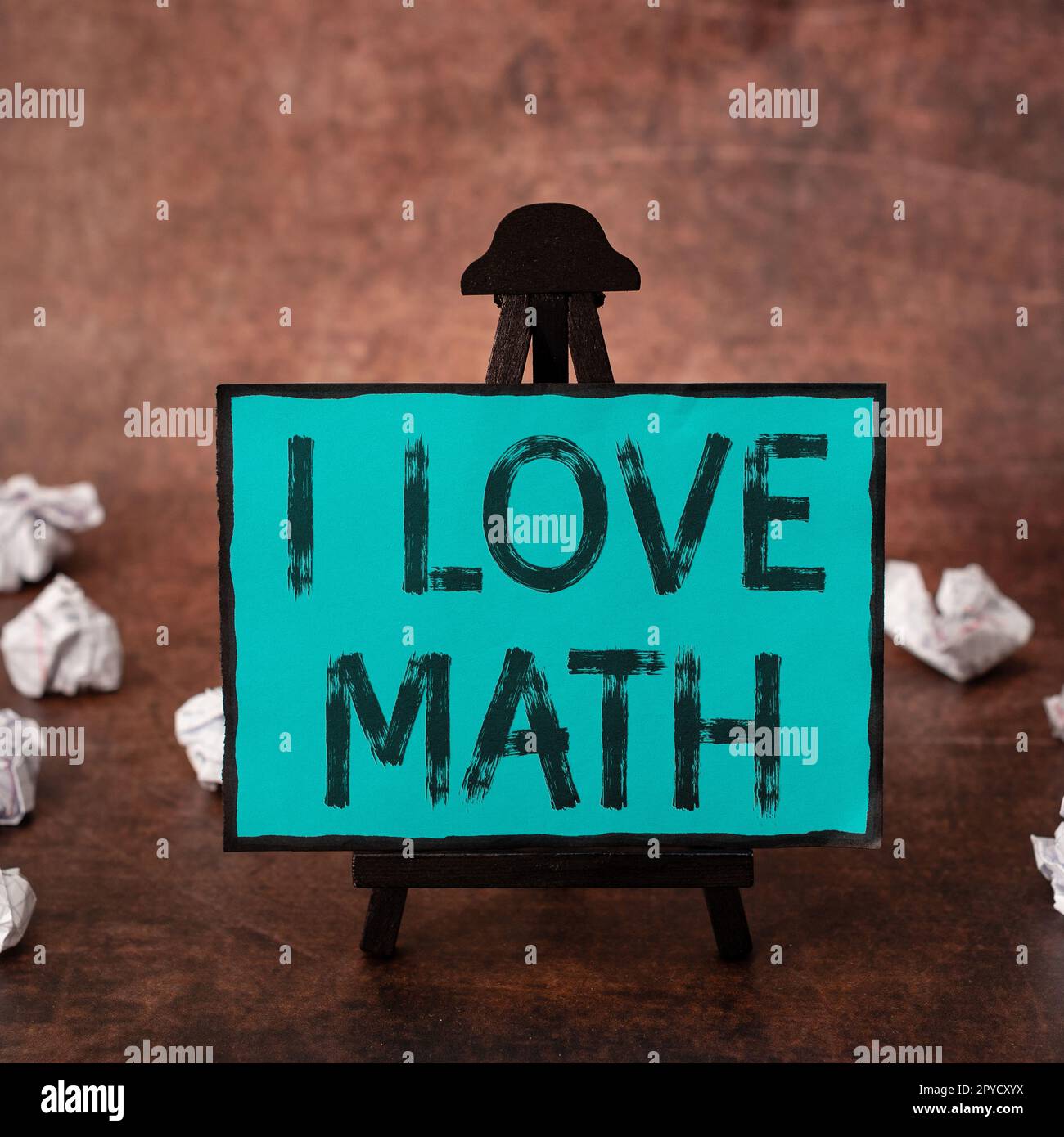 Testo che mostra ispirazione i Love Math. Vetrina di affari a come mólto facendo i calcoli la matematica numero geek persona Foto Stock