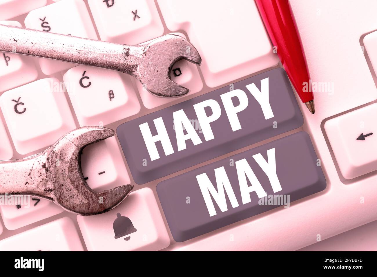 Testo scritto a mano Happy May. Word for Happy New Month i migliori auguri Fresh inizia a festeggiare le vacanze Foto Stock