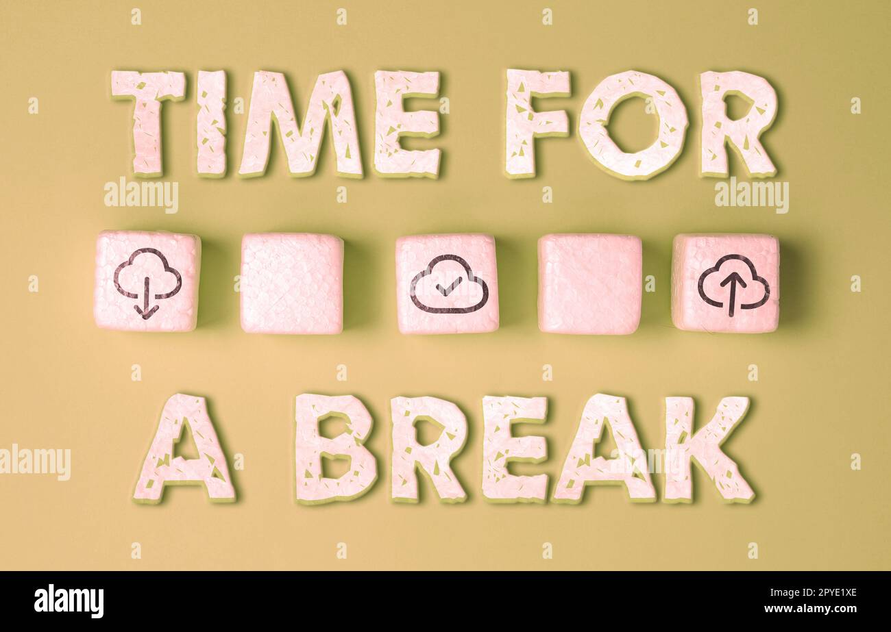 Indicazione dell'ora di una pausa. Foto concettuale un programma in cui i lavoratori smettono di lavorare per un breve periodo Foto Stock