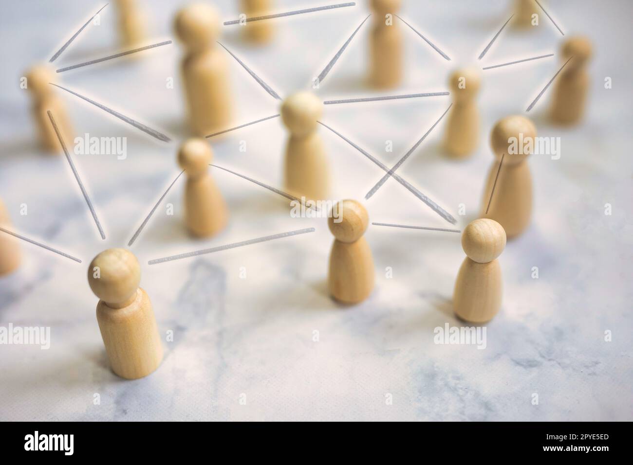 Creazione di una connessione un team forte, un lavoro di squadra un concetto aziendale e tecnologico. Risorse umane, risorse umane, reclutamento, gestione, leadership e team building. concetto di gestione Foto Stock