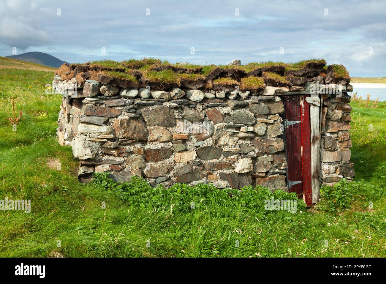 Capanna di McGregor sull'isola di Inishboffin sulla Wild Atlantic Way nella contea di Donegal in Irlanda Foto Stock