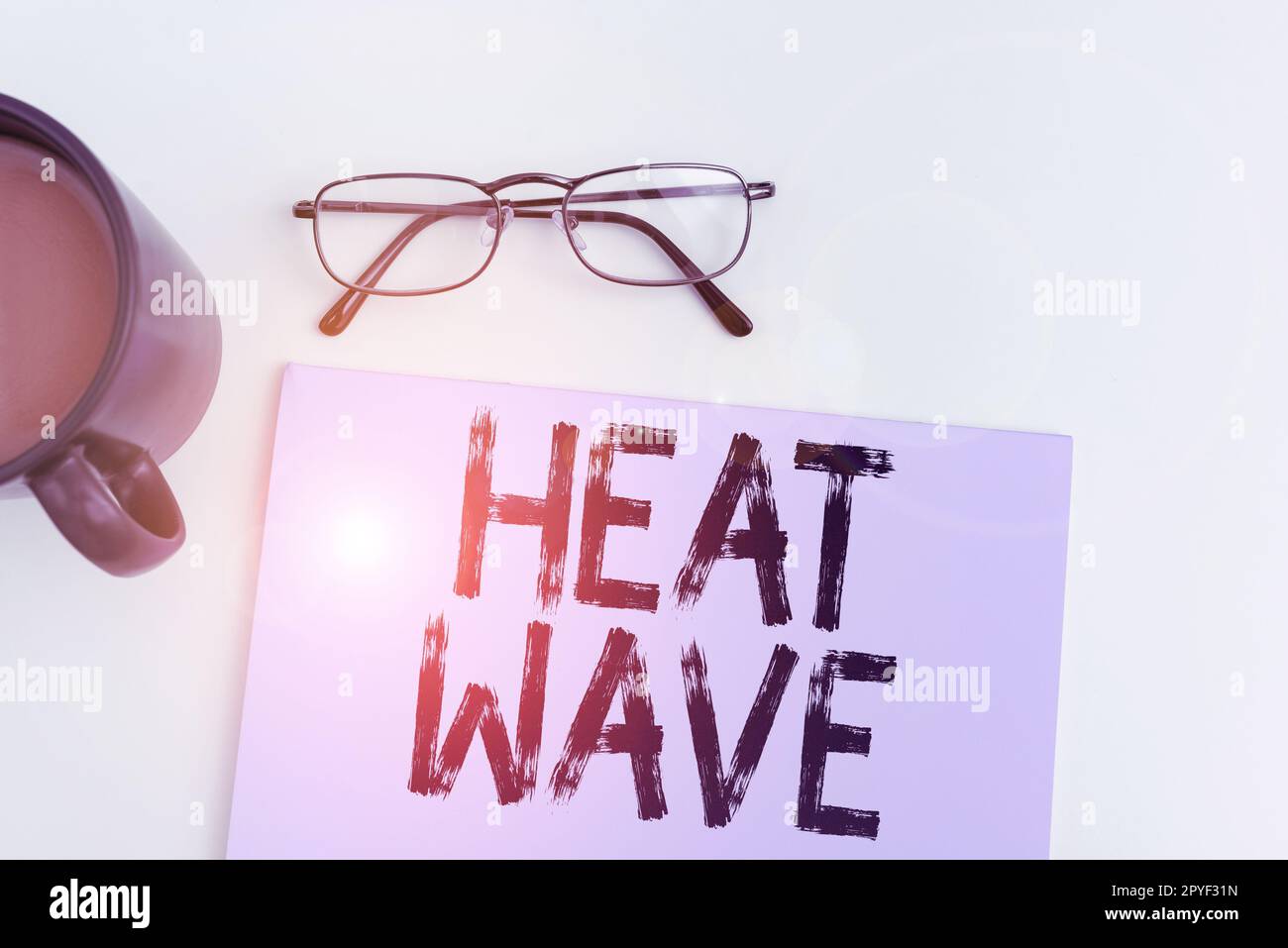 Scrittura a mano del testo Heat Wave. Business showcase un periodo prolungato di tempo anormalmente caldo Foto Stock