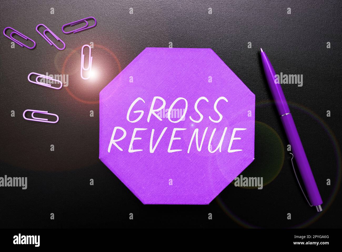 Didascalia concettuale fatturato lordo. Concetto che significa valore totale di tutto ciò che viene prodotto nel paese Foto Stock