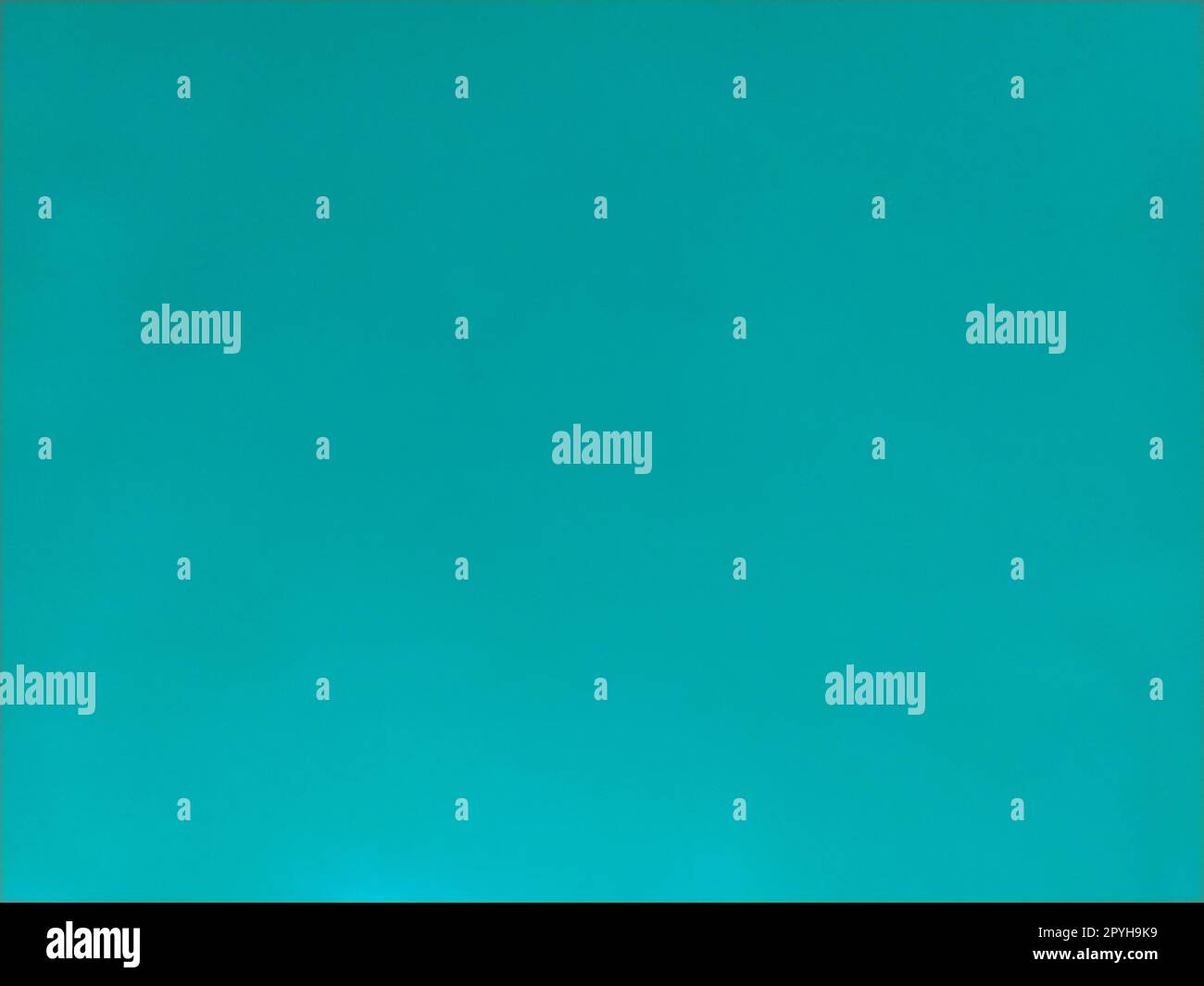 Sfondo da carta colorata. Texture sfondo con sfondo in colore turchese blu ciano lucido Foto Stock