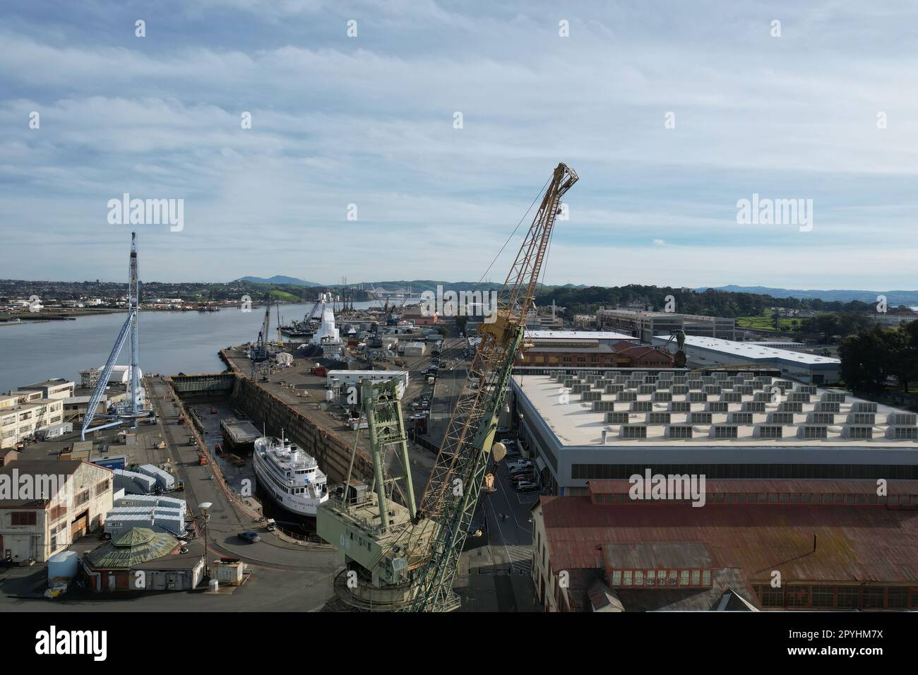 1/5/2021: Isola Mare, California: Foto di macchinari e attrezzature presso il cantiere navale di Isola Mare Foto Stock