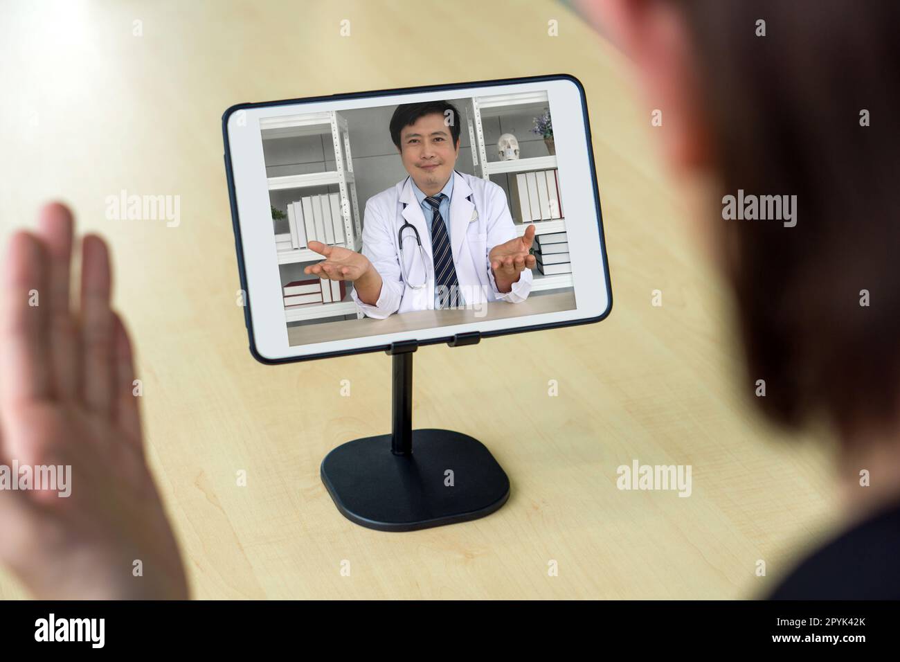 Webcam uomo immagini e fotografie stock ad alta risoluzione - Alamy