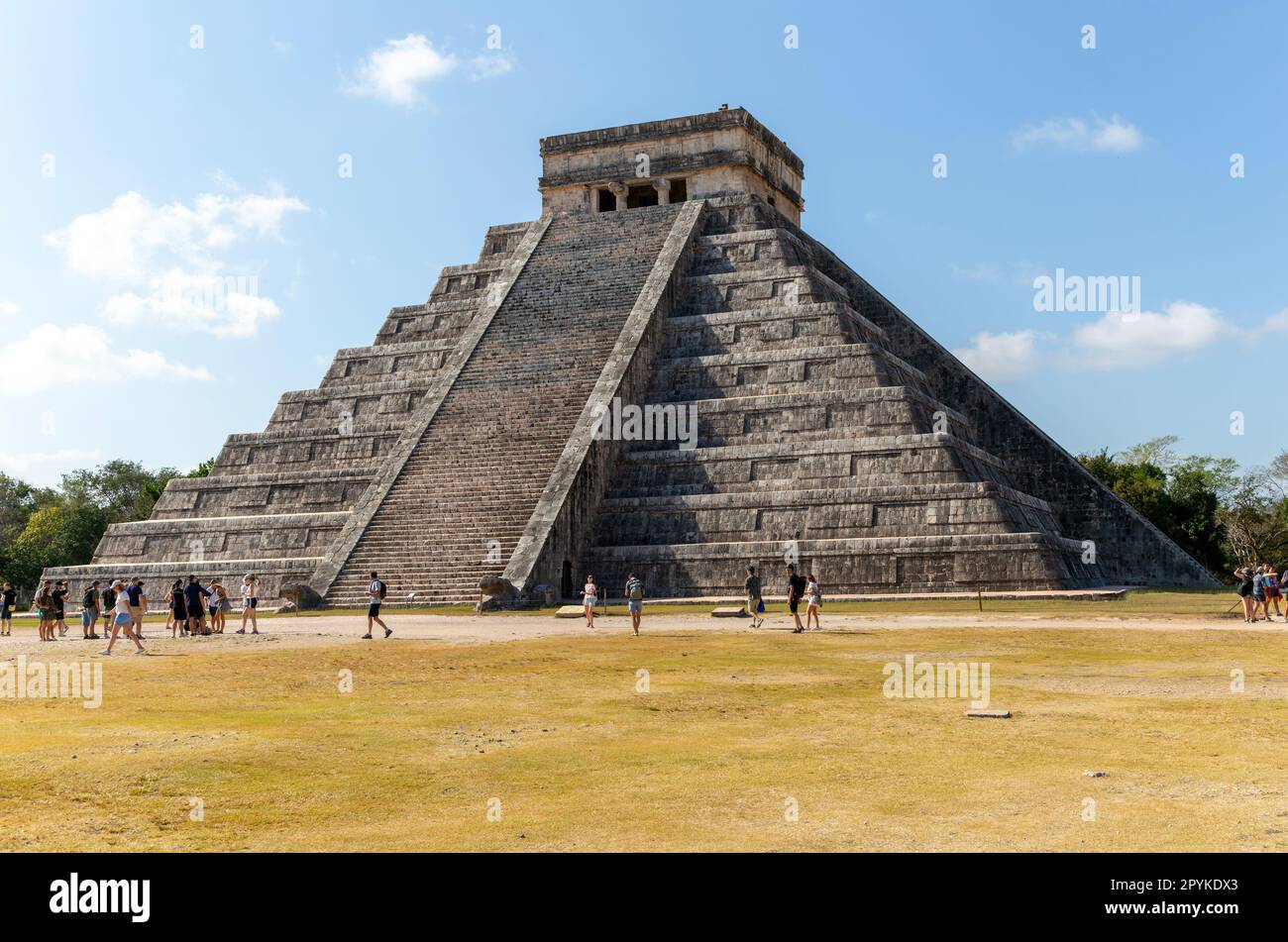 Tempio di Kukulkan El Castillo piramide, Chichen Itzá rovine Maya, Yucatan, Messico Foto Stock