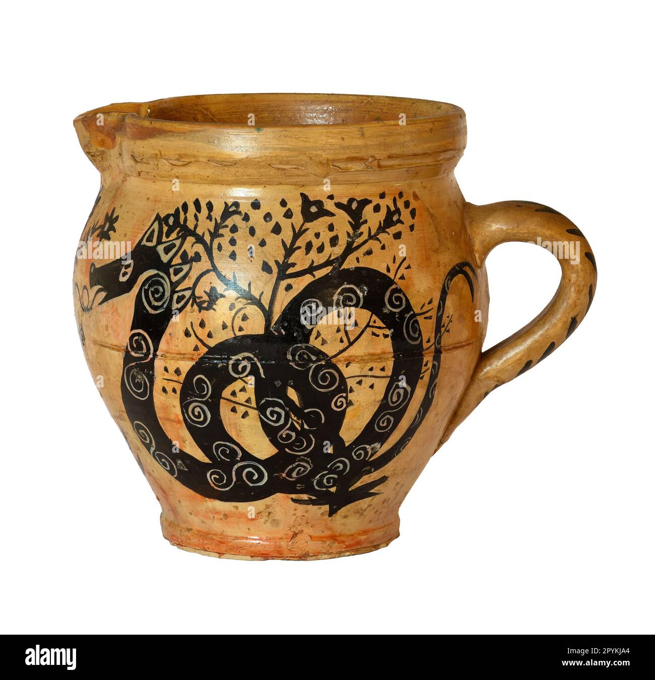 19th ° secolo, francese, bruno-smaltato caraffa in ceramica o acqua Cruche, ornato con un drago o un serpente, isolato su sfondo bianco Foto Stock