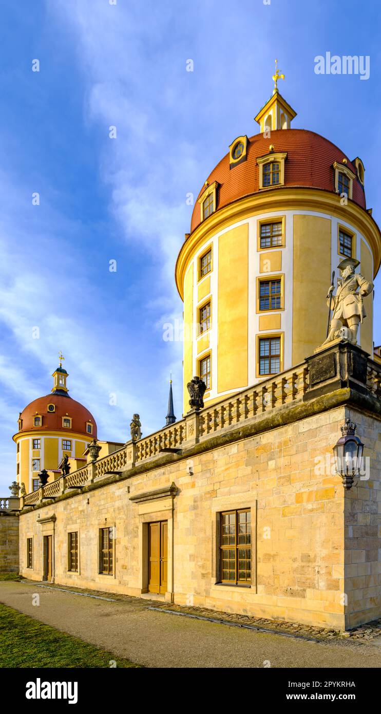 Moritzburg vicino a Dresda, Sassonia, Germania, Europa, Palazzo Moritzburg durante la mostra invernale del film di culto "tre nocciole per Cenerentola". Foto Stock