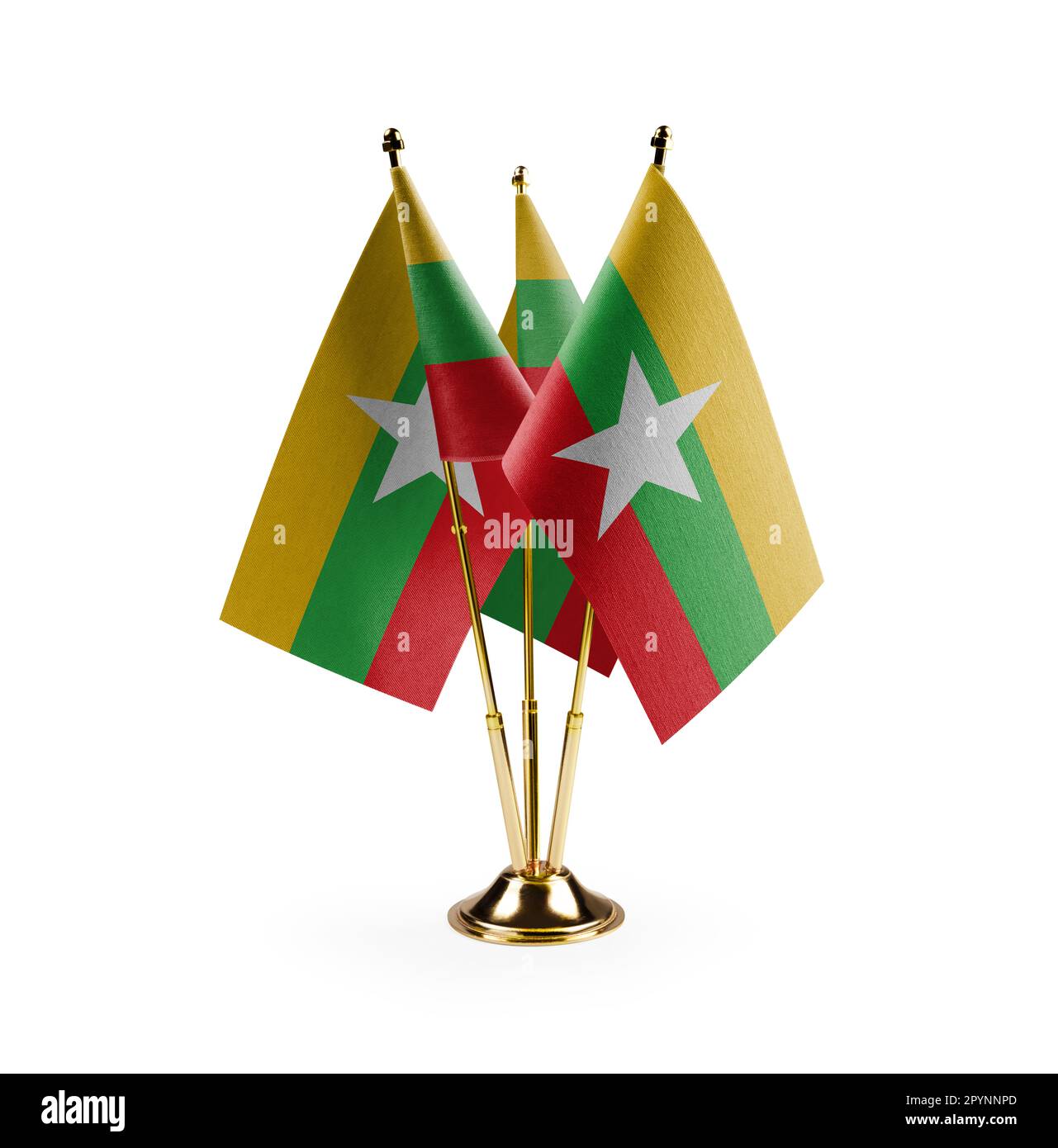 Piccole bandiere nazionali del Myanmar su sfondo bianco. Foto Stock