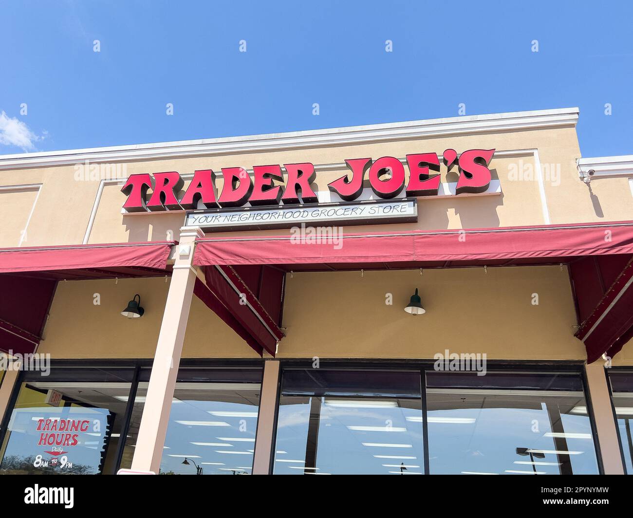 Il commerciante Joe's è una catena di negozi di alimentari con oltre 500 negozi in tutti gli Stati Uniti ed è specializzato nei loro prodotti biologici e di marca privata. Foto Stock