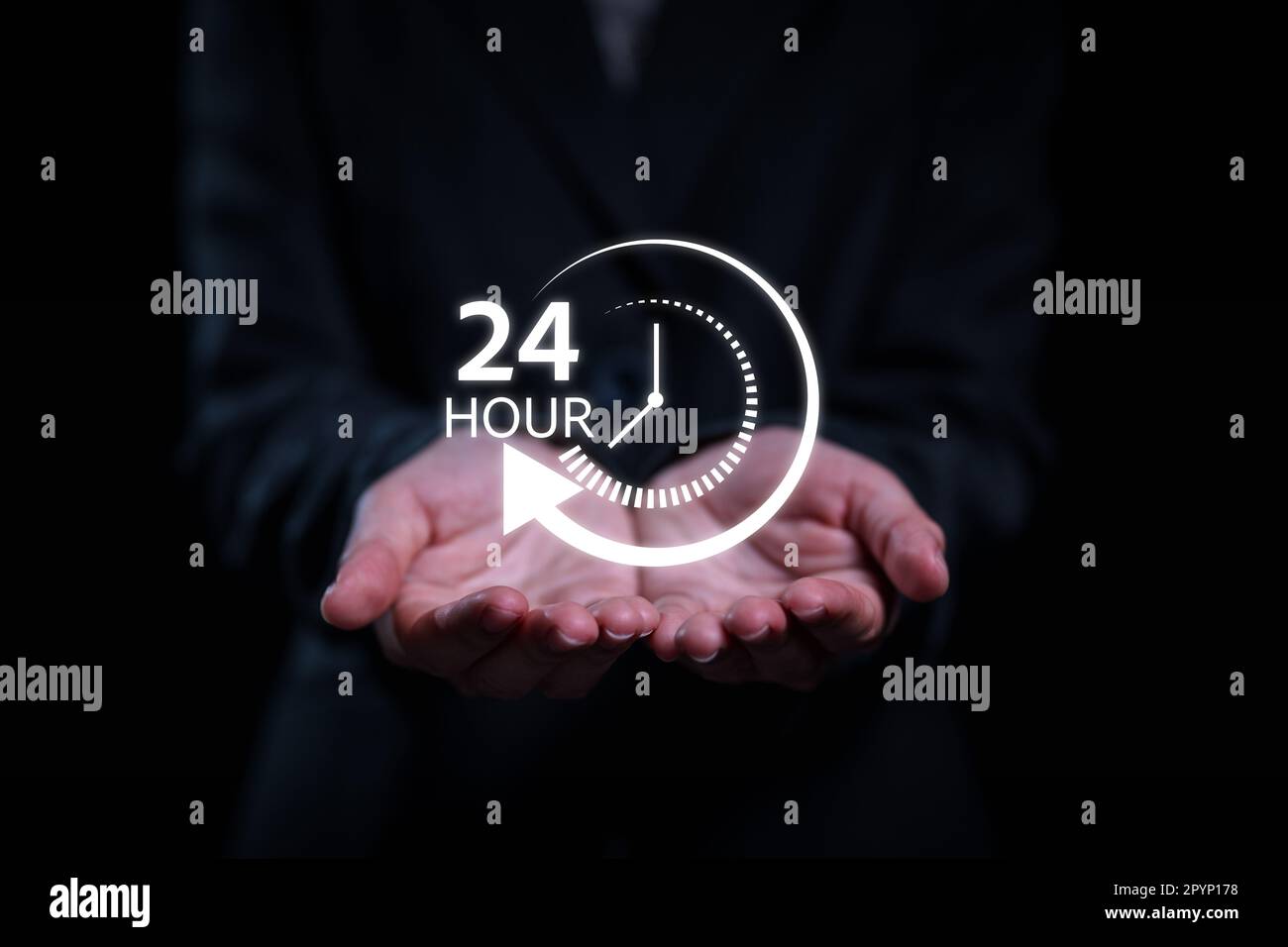 Mani con il simbolo di on Worldwide 24 7service, Worldwide non-stop Foto Stock