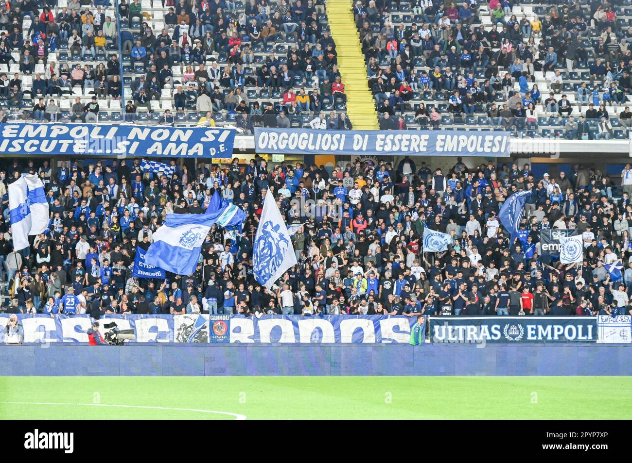 Empoli, Italia. 04th maggio, 2023. Stadio Carlo Castellani, Empoli, 04 maggio 2023, Tifosi di Empoli durante l'Empoli FC vs Bologna FC - calcio italiano Serie A Match Credit: Live Media Publishing Group/Alamy Live News Foto Stock