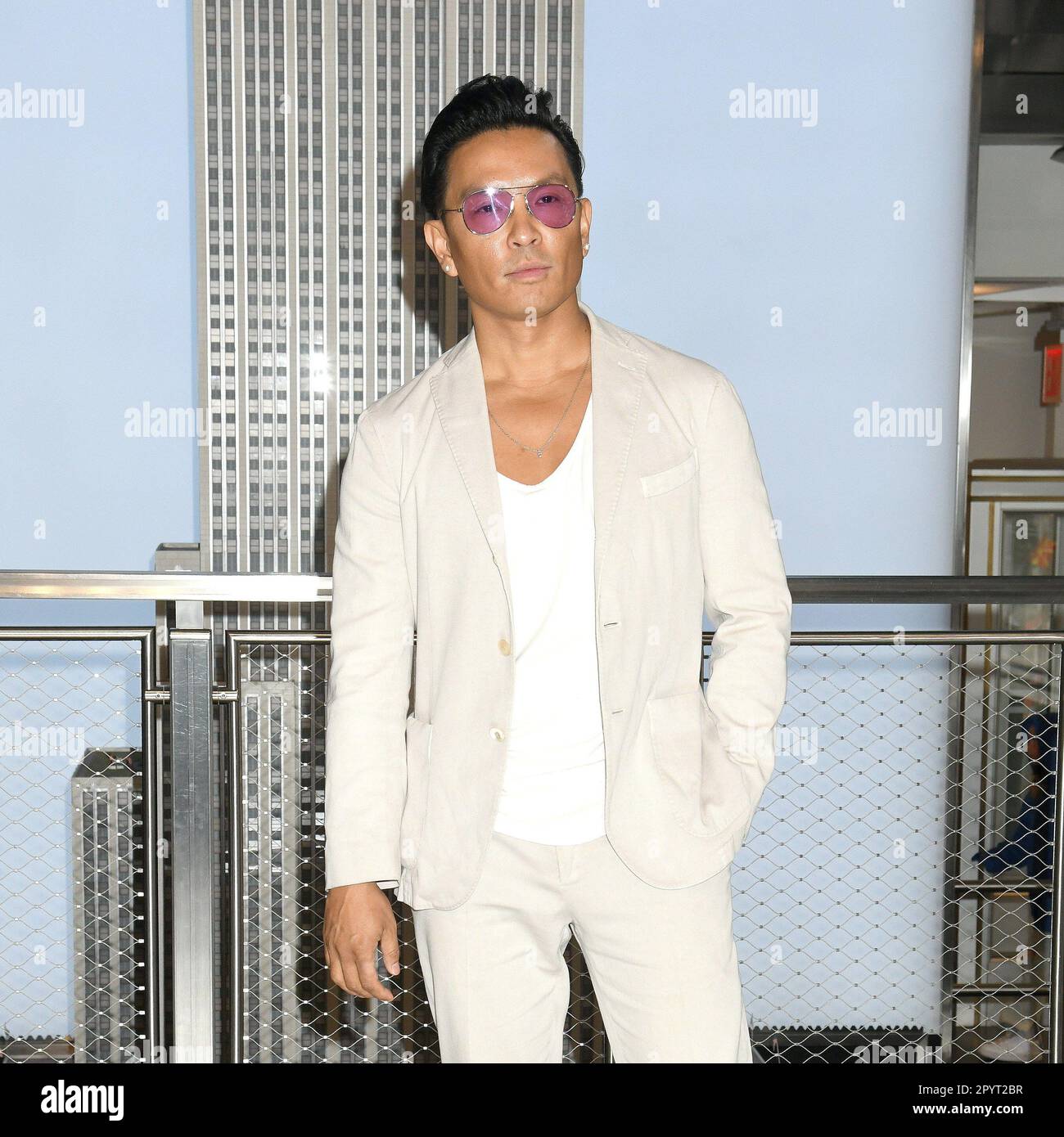 New York, NY, Stati Uniti. 3rd maggio, 2023. Prabal Gurung partecipa alla celebrazione del mese delle isole dell'Asia americana e del Pacifico, The Empire state Building, New York, New York, 3 maggio 2023. Credit: Quoin Pics/Everett Collection/Alamy Live News Foto Stock