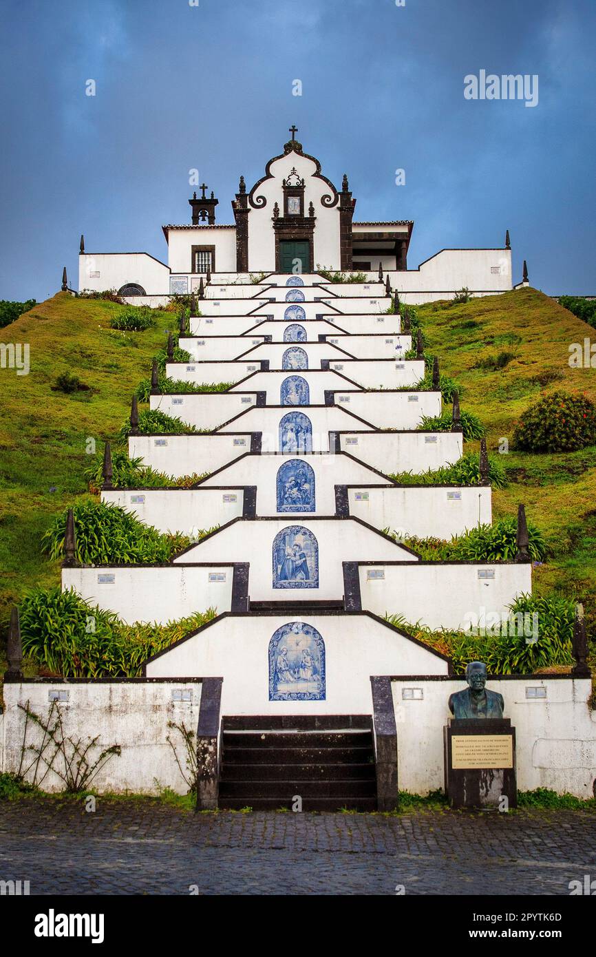 Portogallo, Azzorre, Isola di Sao Miguel, Vila Franca do campo. Cappella, chiesa Nossa Senhora da Paz. Foto Stock