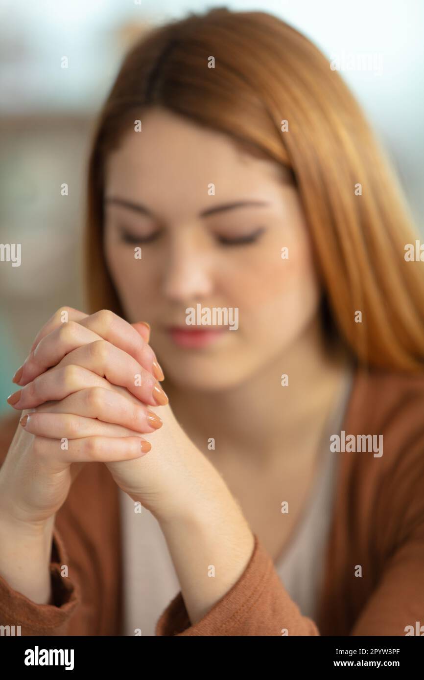 la vita cristiana crisi la preghiera a dio Foto Stock