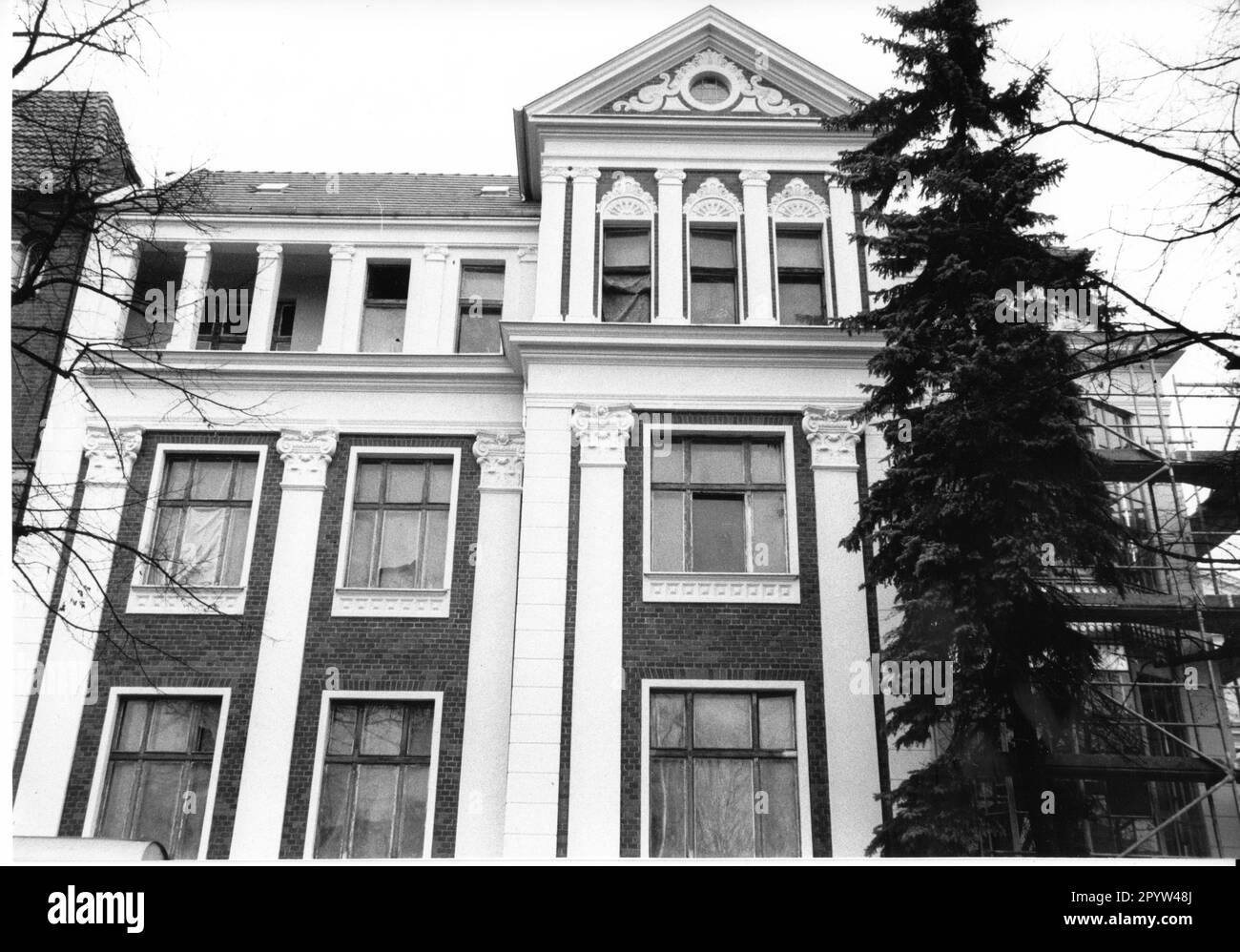 Potsdam Gutenbergstraße dal 61 al 65 Potsdam-Zentrum Novembre 1999 edificio ristrutturato Foto: MAZ/Christel Köster [traduzione automatica] Foto Stock