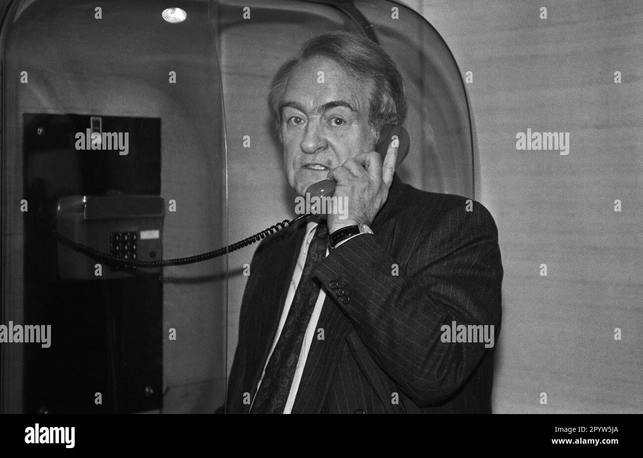 Germania, Bonn, 23.01.1992. Archivio: 32-05-10 incontro del presidio SPD Foto: Johannes Rau [traduzione automatica] Foto Stock